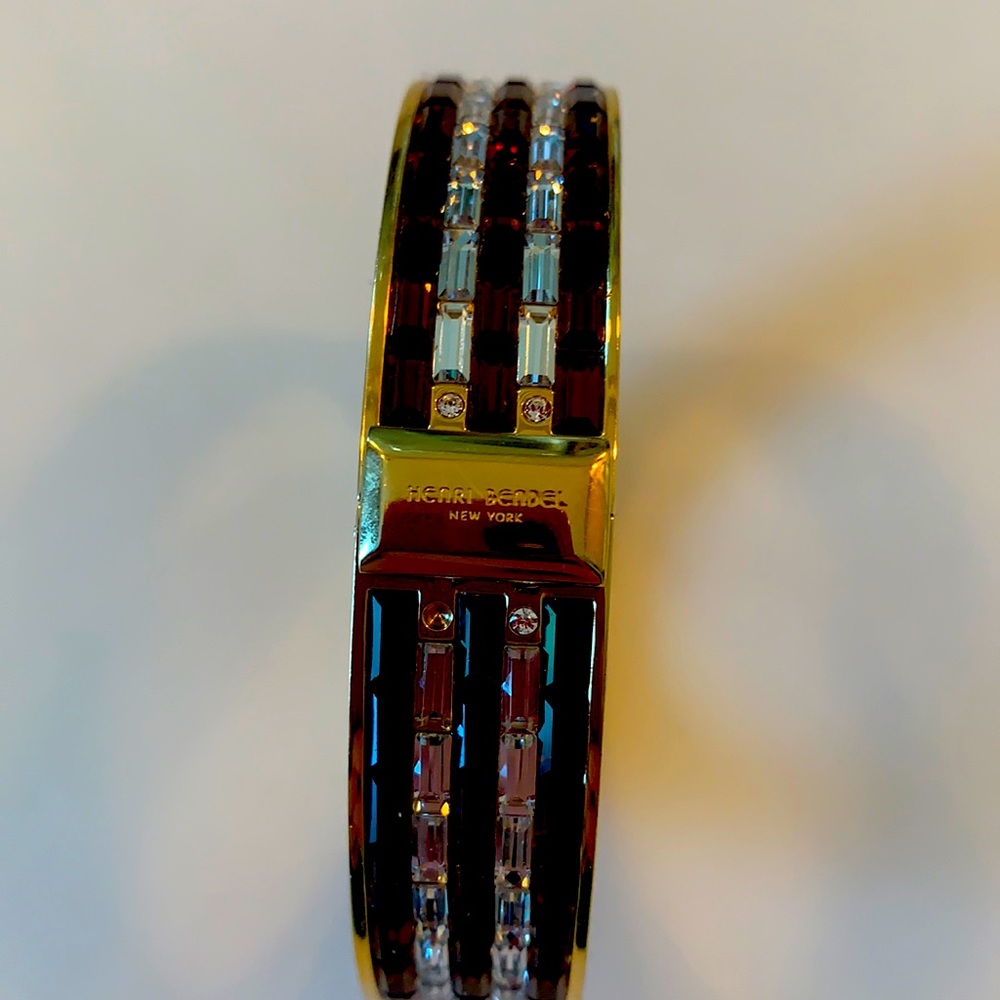 Henri Bendel crystal bracelet